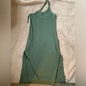 Midi green aerie dress